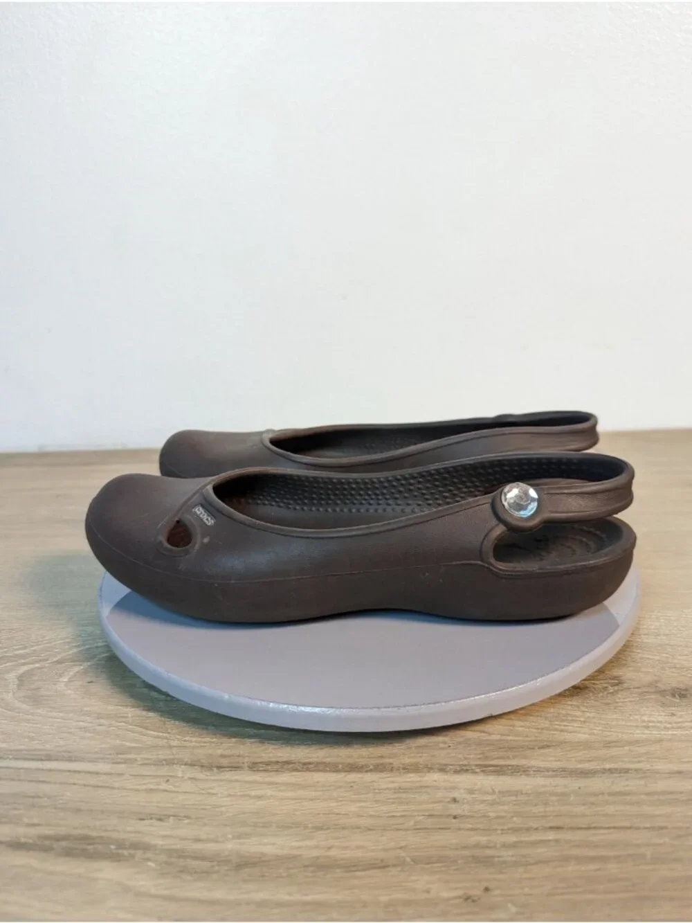 Crocs Olivia Jeweled Brown Sling Back Mary Jane Lightweight Comfort Womens 9